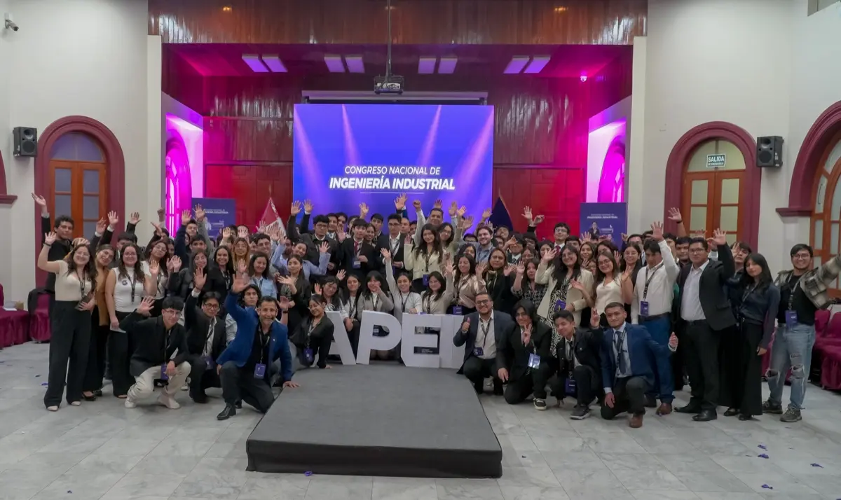 Participante en evento APEII 06